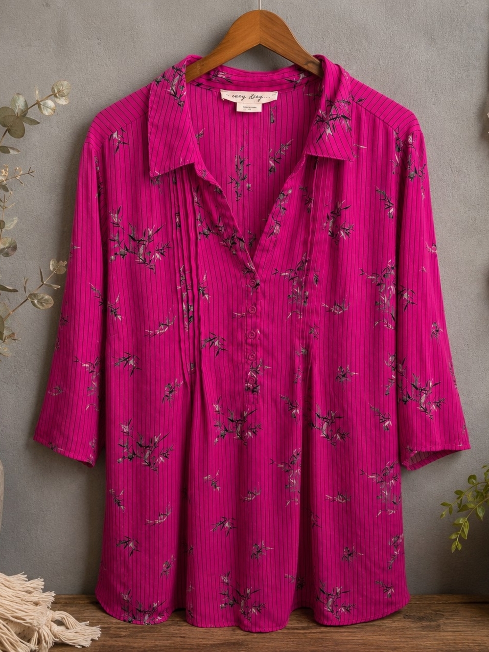 In Every Story Fuchsia Floral Boho Pinstripe Tunic Blouse 2X Collared
